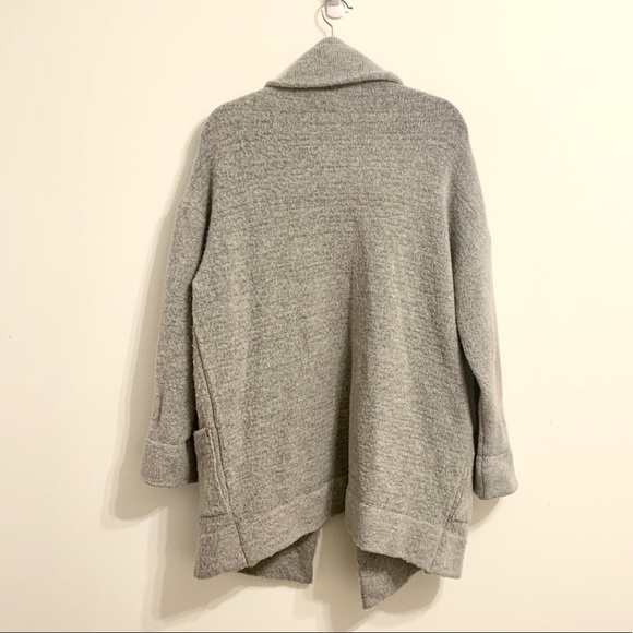 Brandy Melville Sweater Coat - Picture 3 of 4